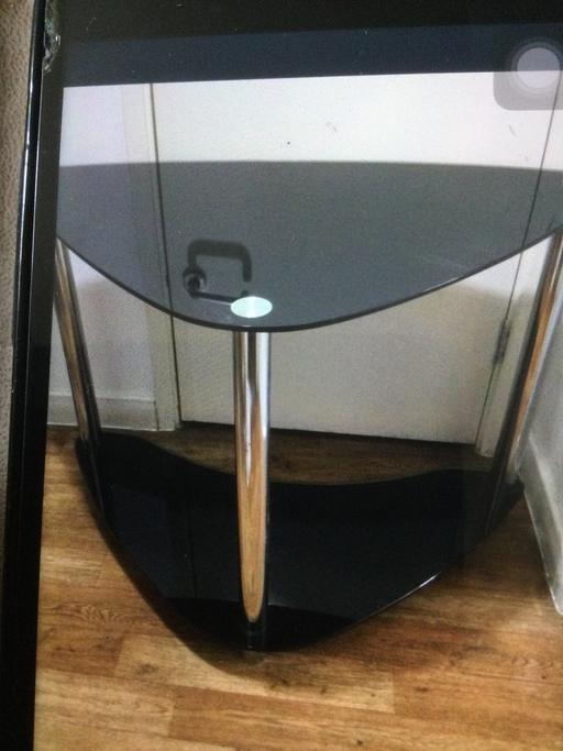 Buy & Sell South West London Wimbledon - South West London - Photos for Side table