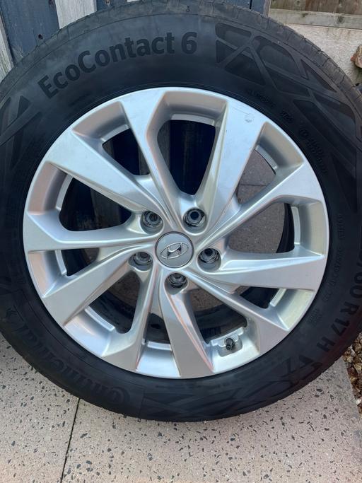 Vehicles West Midlands Sandwell - Photos for Hyundai Tucson Alloys 17”