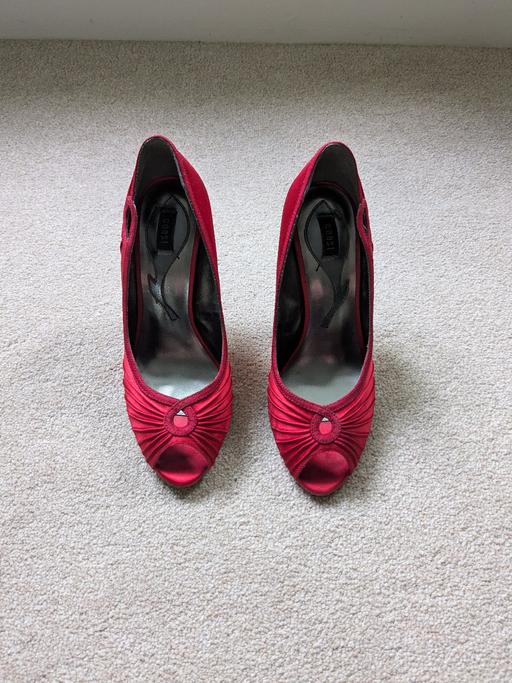 Buy & Sell South East London Croydon - Photos for Coast Red Satin High Heels - Size 5