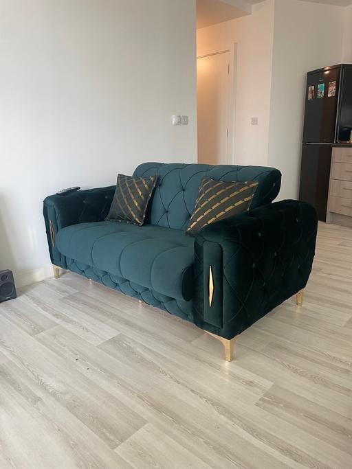 Buy & Sell East London Leamouth - East London - Photos for Modern Teal sofa bed with storage