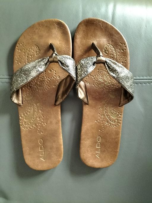 Buy & Sell Derbyshire Chesterfield - Photos for ALDO Sparkly Sandals Size 6