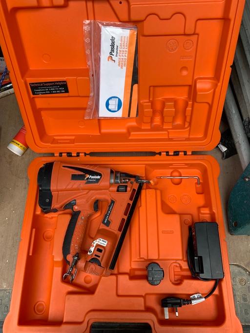 Buy & Sell South Yorkshire Sheffield - Photos for Paslode angled second fix nail gun