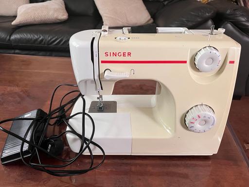 Buy & Sell East London Cann Hall - East London - Photos for Singer electric 8280 sewing machine