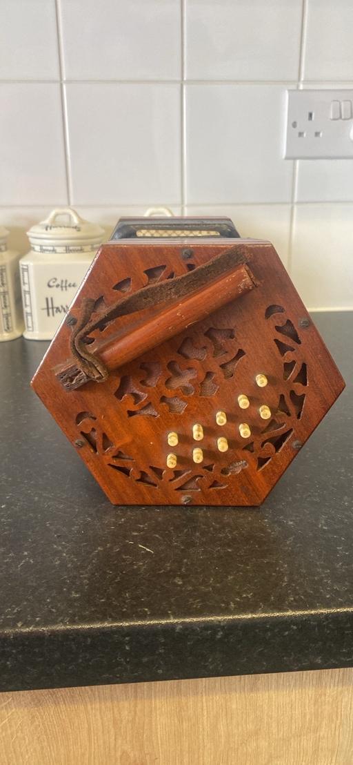 Buy & Sell Surrey Spelthorne - Photos for Lachenal&co concertina