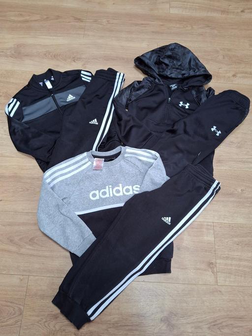 Buy & Sell Merseyside Wirral - Photos for boys tracksuits