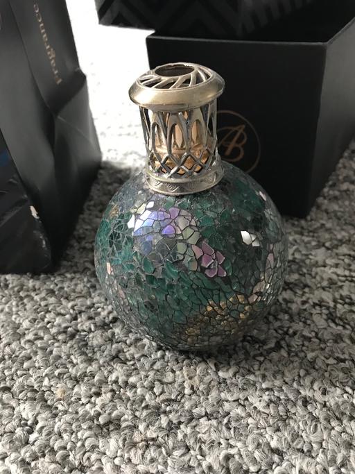 Buy & Sell Torfaen - Wales Pentwyn - Torfaen - Photos for Ashleigh and Burwood Fragrance Lamp