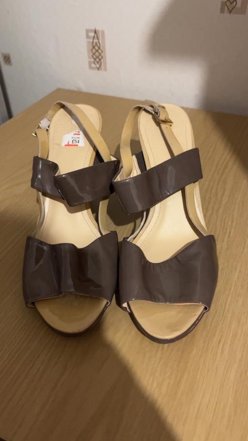 Buy & Sell West Yorkshire Leeds - Photos for Ladies sandals