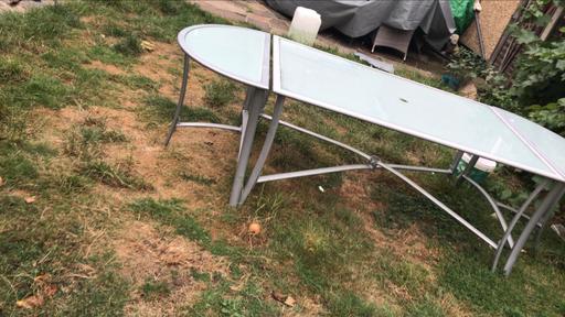 Buy & Sell East London Becontree Heath - East London - Photos for Garden table and chair set