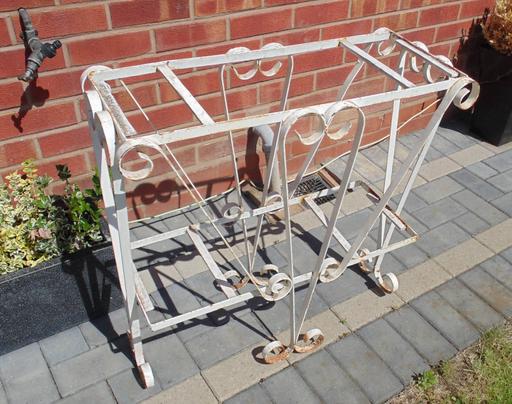 Buy & Sell West Midlands Sandwell - Photos for (#1092) garden metal table stand base