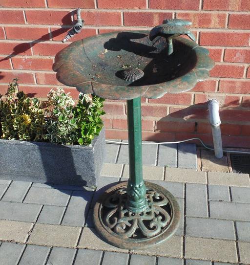 Buy & Sell West Midlands Sandwell - Photos for (#1328) garden cast iron bird bath