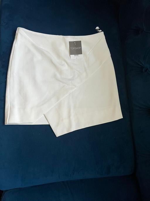 Buy & Sell South East London Old Kent Road - South East London - Photos for TOPSHOP WHITE MINI SKIRT