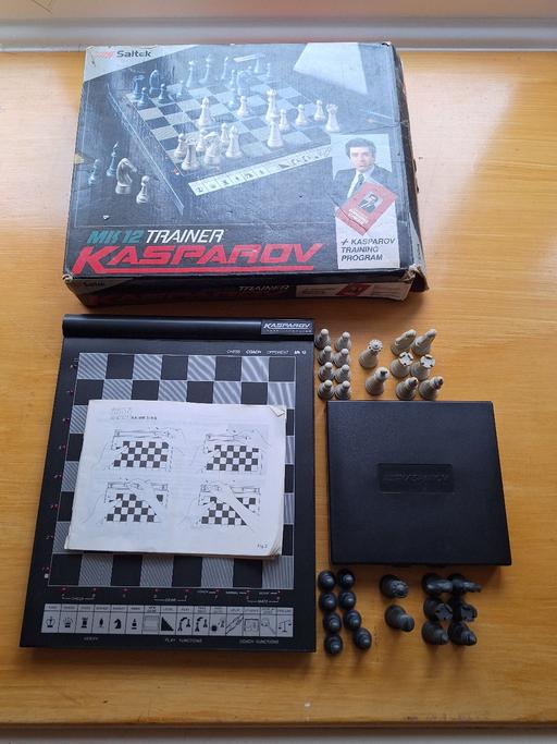 Buy & Sell South East London Chinbrook - South East London - Photos for Vintage electronic chess game