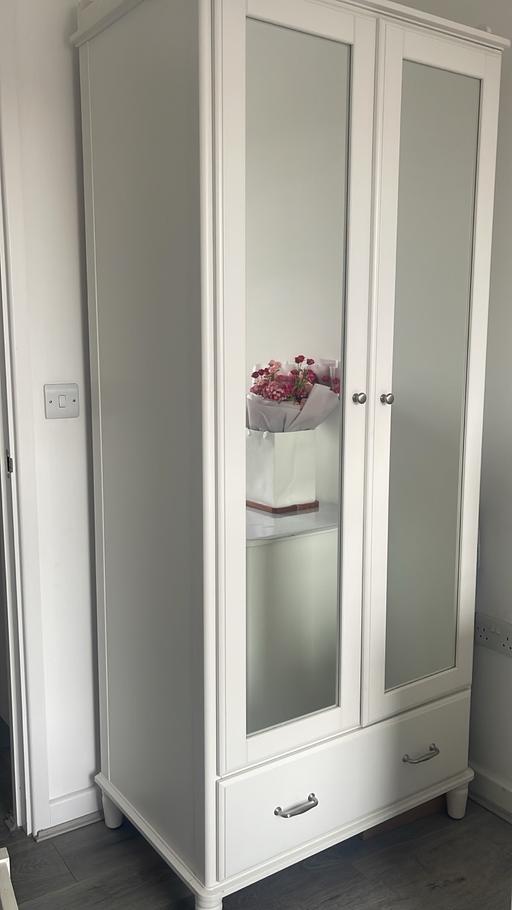 Buy & Sell East London Stepney Green - East London - Photos for IKEA Wardrobe, white/mirror glass