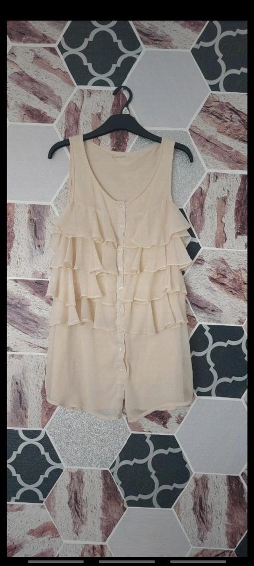 Buy & Sell Swansea - Wales Blaenymaes - Swansea - Photos for Button Up sleeveless frill top size M