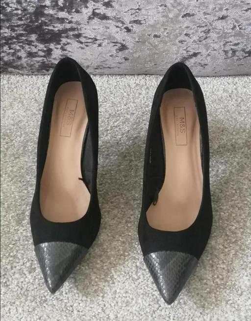 Buy & Sell Surrey Runnymede - Photos for Marks & Spencer black shoes size 6.5 New