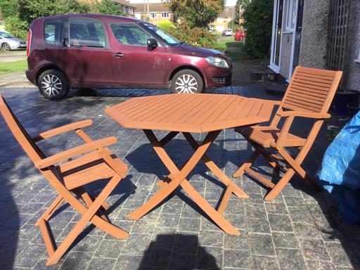 Buy & Sell Surrey Reigate and Banstead - Photos for FOLDING TEAK PATIO TABLE AND 2TEAK FOLDING A