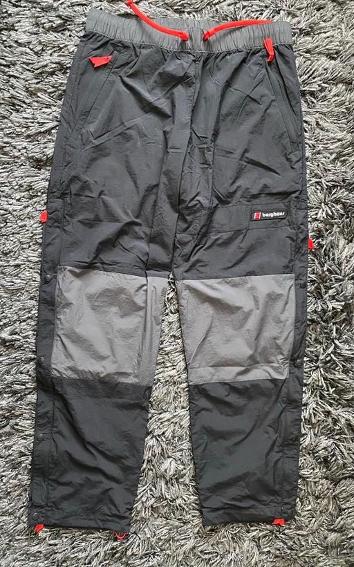 Buy & Sell Warwickshire Rugby - Photos for Berghaus co-ord waterproof trousers - L