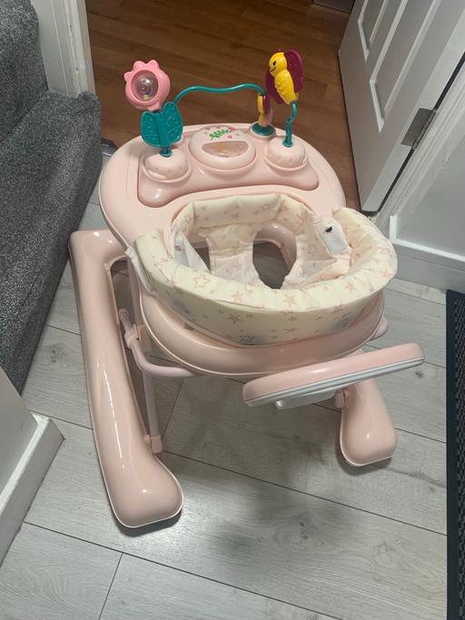 Buy & Sell East London Becontree - East London - Photos for Baby walker