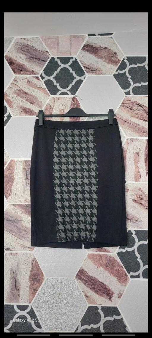 Buy & Sell Swansea - Wales Portmead - Swansea - Photos for High waist mini pencil skirt back slit size 1