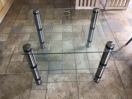 Buy & Sell North West London Mill Hill - North West London - Photos for Glass TV stand