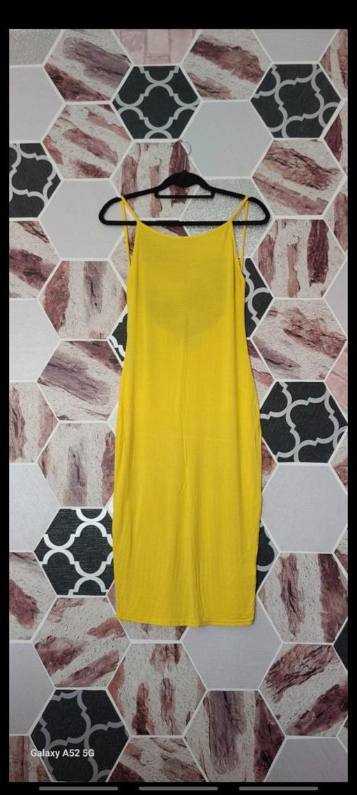 Buy & Sell Swansea - Wales Blaenymaes - Swansea - Photos for Halterneck backless midi bodycon Dress Size 1