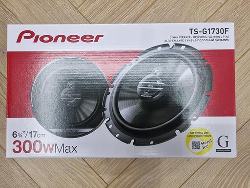 Vehicles West Midlands Birmingham - Photos for NEW PIONEER TS G1730F SPEAKERS 6.5 INCH