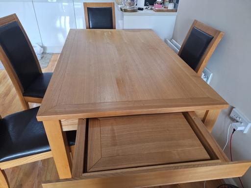 Buy & Sell North London Fortis Green - North London - Photos for Wooden table