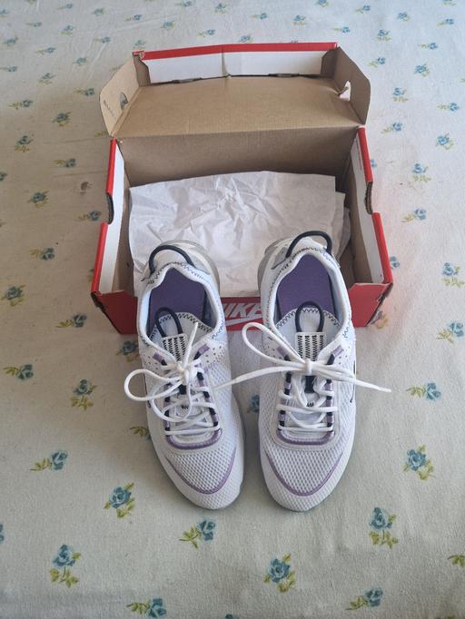 Buy & Sell Merseyside Wirral - Photos for women's trainers brand new size 5. 5