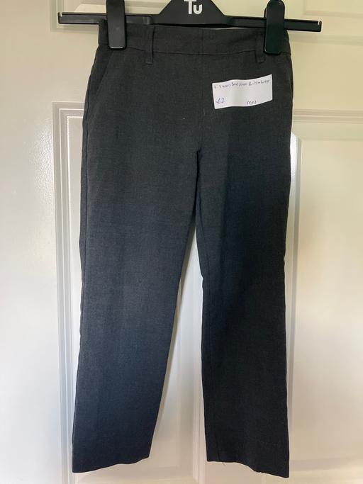 Buy & Sell West Yorkshire Bradford - Photos for M&S boys school pants 4-5 years in grey £2