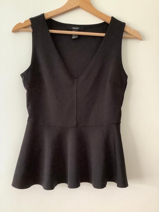 Buy & Sell South West London Sutton - Photos for Black Peplum Top From Forever 21 - Size Small