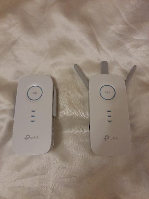 Buy & Sell East London Manor Park - East London - Photos for 2 wifi boosters and 5G sim card router