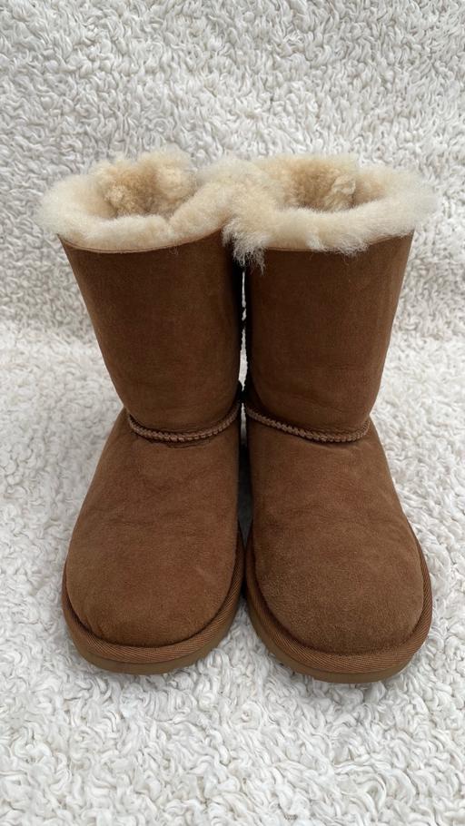 Buy & Sell West Midlands Sandwell - Photos for Ugg Bailey bow boots size 1