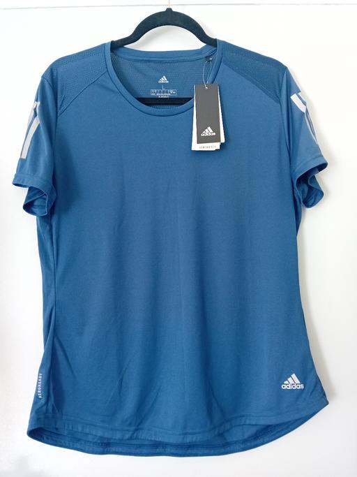 Buy & Sell Lancashire Blackpool - Photos for Adidas Tshirt