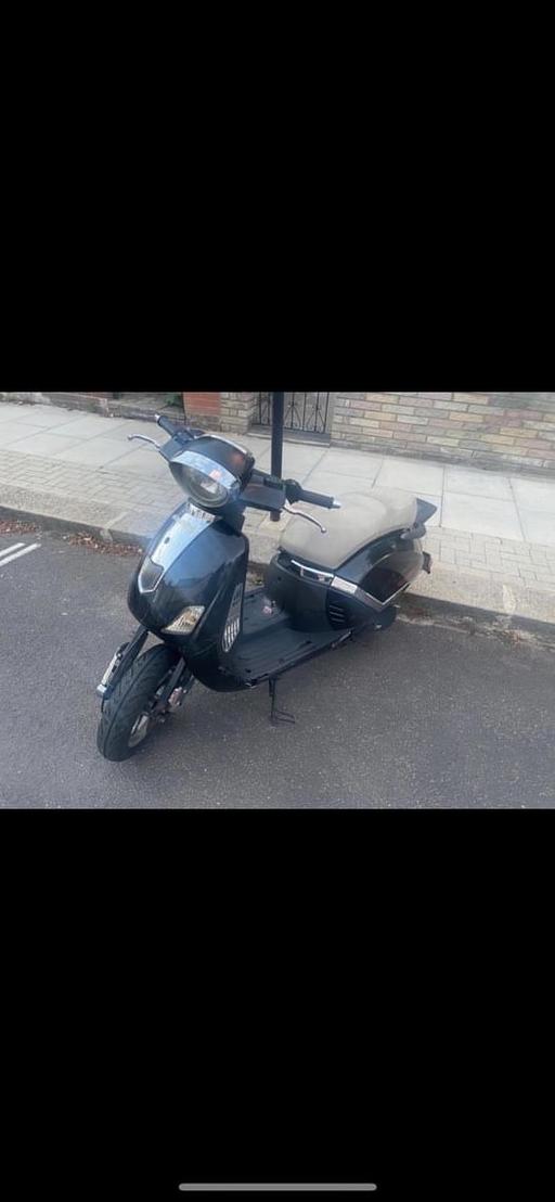 Vehicles South West London Streatham Common - South West London - Photos for 125cc moped