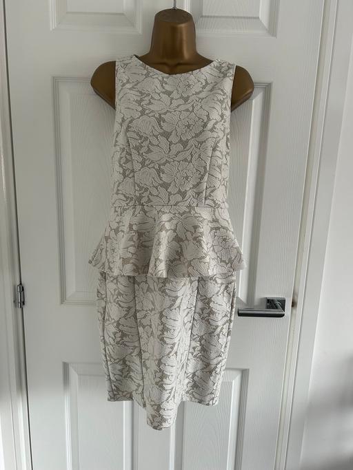 Buy & Sell Warwickshire Nuneaton and Bedworth - Photos for Warehouse Lace Bodycon Peplum Dress 10