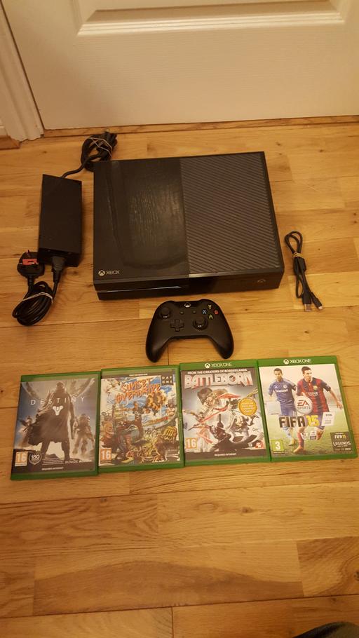 Buy & Sell Shropshire Bridgnorth - WV16 - Photos for XBOX ONE CONSOLE 1520 500GB & GAMES