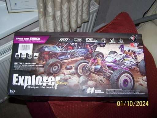 Buy & Sell Somerset Cannington - Somerset - Photos for EXPLORER OFF ROAD RACE CAR BOXED