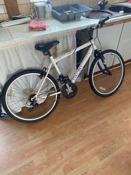 Buy & Sell Lancashire Wyre - Photos for Mountain bike and Gym Equipment