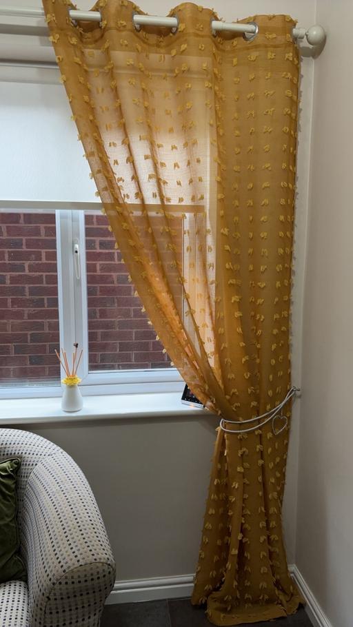 Buy & Sell Wrexham - Wales Gwersyllt - Wrexham - Photos for One ochre curtain panel