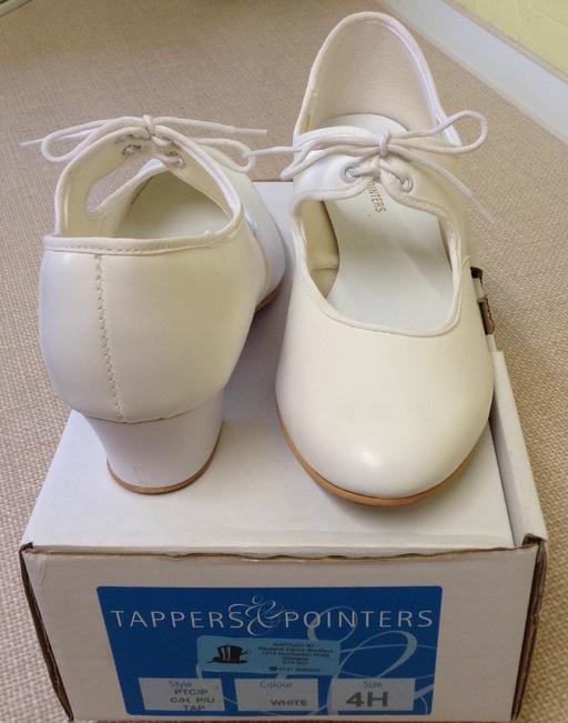 Buy & Sell East Dunbartonshire Milngavie - East Dunbartonshire - Photos for White Tap Dance Shoes, Size 4.5