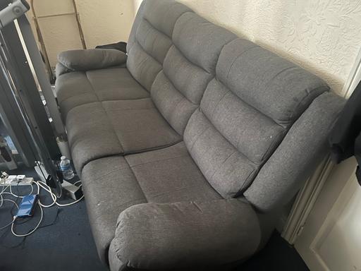 Buy & Sell West Midlands Birmingham - Photos for 3 seater recliner 150