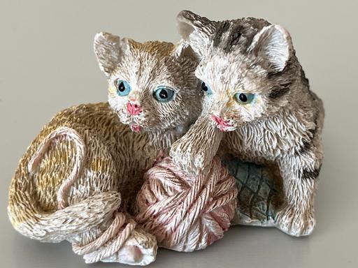 Buy & Sell North Yorkshire Harwood Dale - North Yorkshire - Photos for CATS WITH TWINE FIGURINE