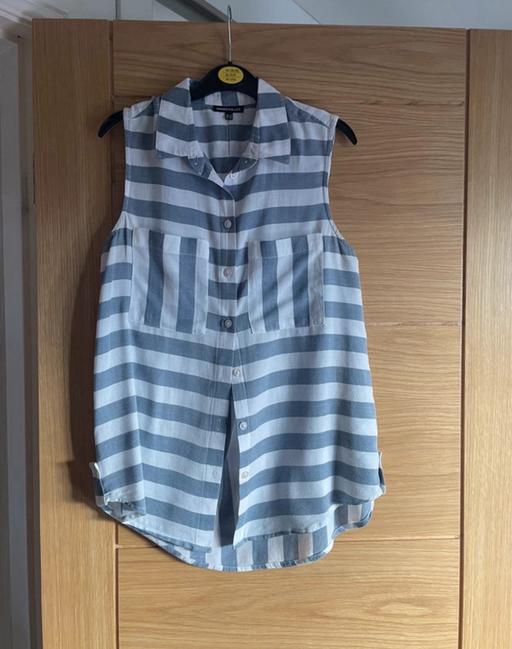 Buy & Sell West Yorkshire Leeds - Photos for Ladies Blue & White Sleeveless Shirt 10