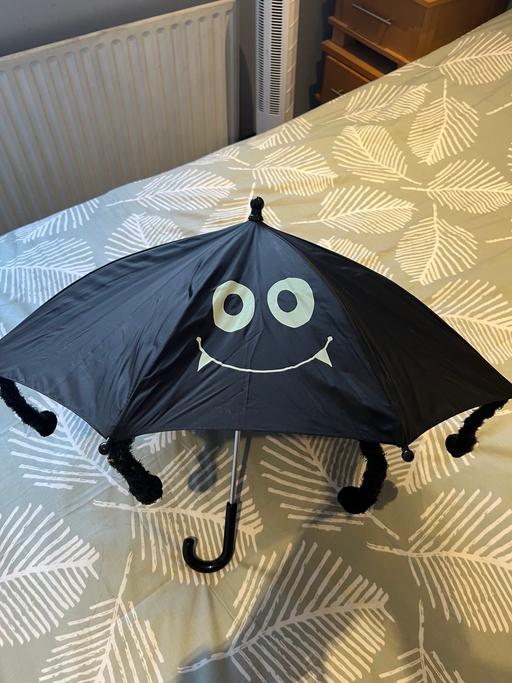 Buy & Sell Surrey Elmbridge - Photos for Halloween 👻 umbrella