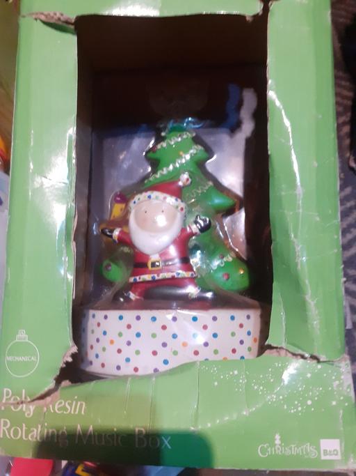 Buy & Sell Warwickshire Stratford-on-Avon - Photos for Poly Resin Xmas Santa, Rotating music box