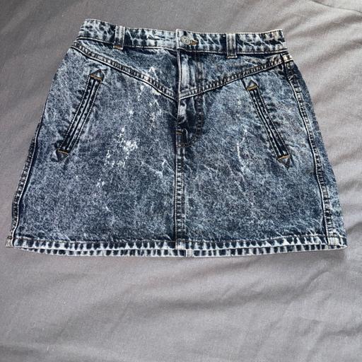 Buy & Sell Warwickshire North Warwickshire - Photos for Blue denim acid wash skirt