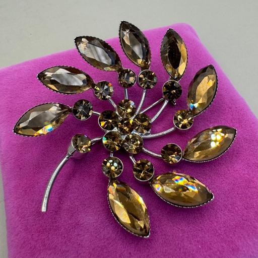 Buy & Sell West Midlands Birmingham - Photos for Large TJC Abstract Crystal Floral Brooch