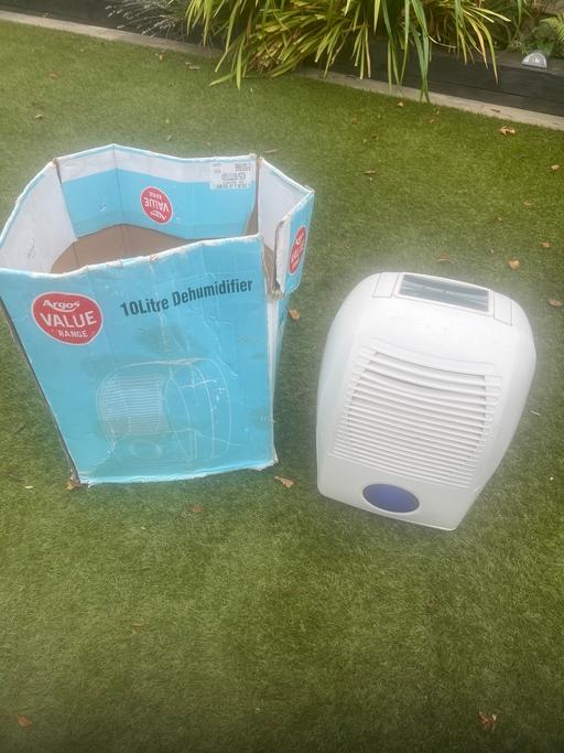 Buy & Sell Warwickshire North Warwickshire - Photos for 10 litres dehumidifier