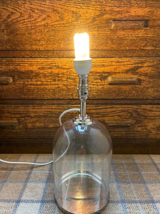 Buy & Sell Buckinghamshire Aylesbury - HP21 - Photos for Large Glass dome electric lamp base