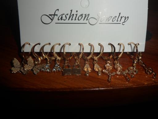 Buy & Sell Greater Manchester Manchester - Photos for 6 PAIRS OF NEW EARINGS